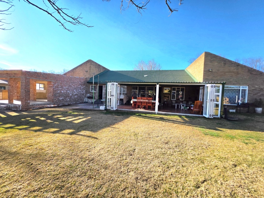 4 Bedroom Property for Sale in La Provance Free State